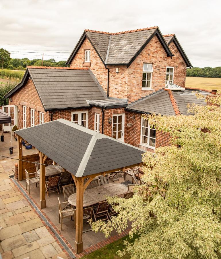 Mere Brook House Wirral Dış mekan fotoğraf